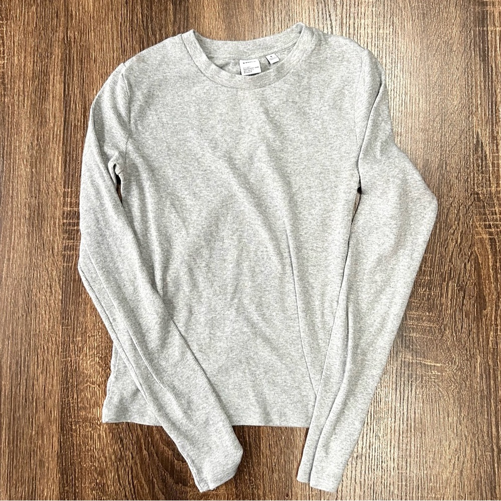 Aritzia homestretch long sleeve top